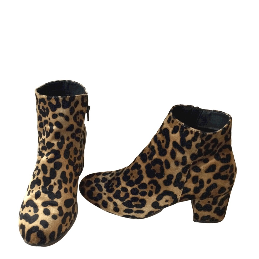 Leopard booties